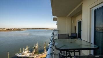 Condo, 3 Bedrooms | Balcony