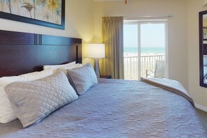 2 bedrooms, iron/ironing board, free WiFi