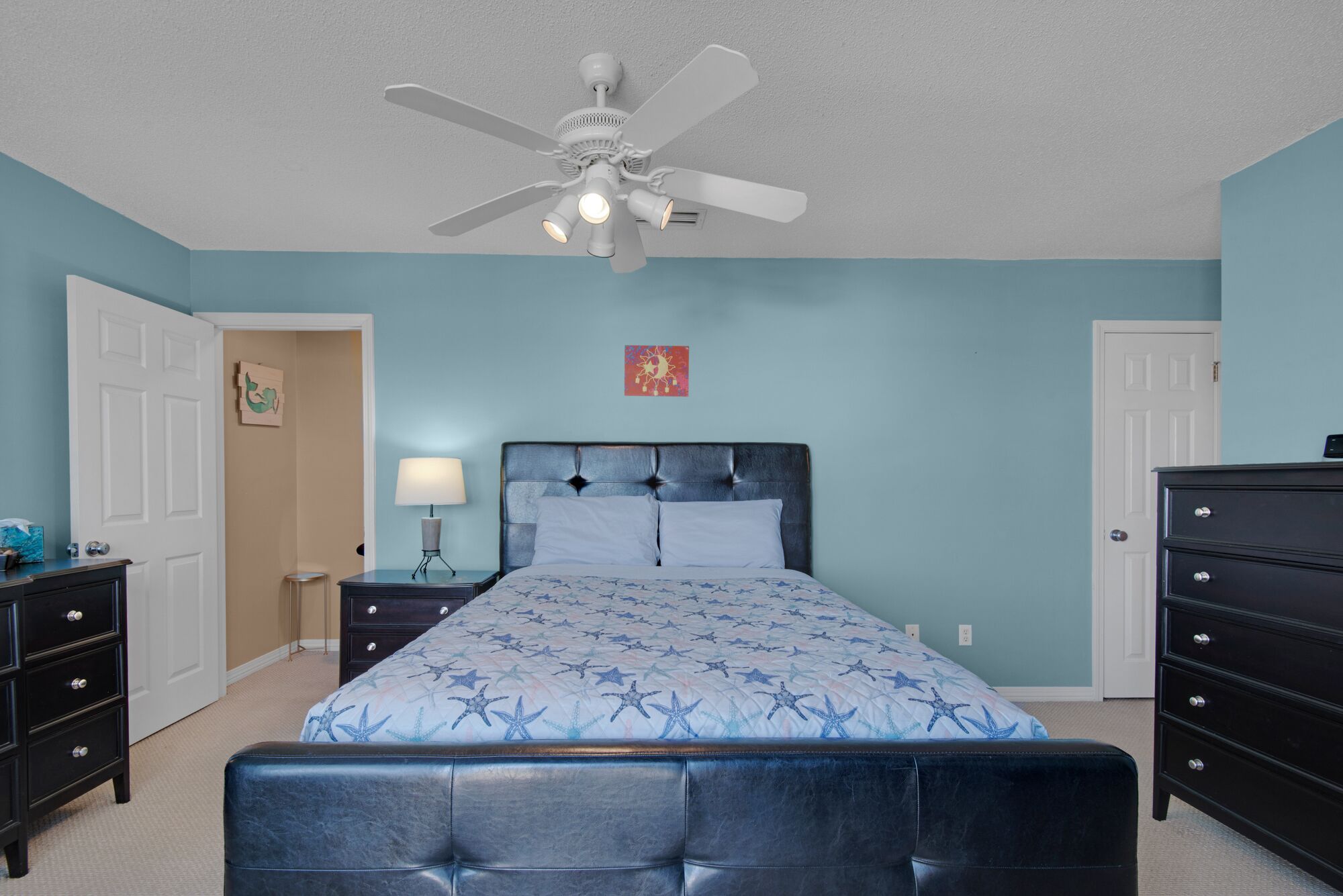 Snow Birds Welcome!  Winter Specials!  Spend the Holidays at the Beach!