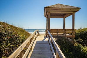 On the beach - Dunescape 335 (Atlantic Beach)