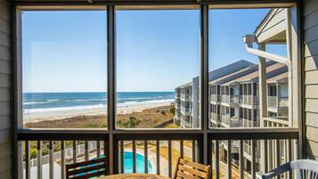 Condo, 3 Bedrooms | Balcony