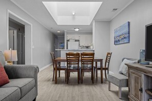 Condo, 3 Bedrooms | Dining - Dunescape 335 (Atlantic Beach)