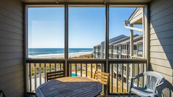 Condo, 3 Bedrooms | Balcony