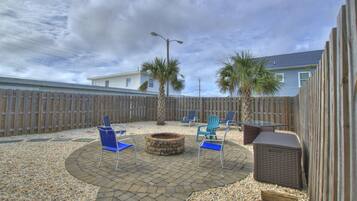 Condo, 3 Bedrooms | Balcony