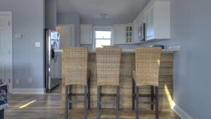 Appart'hôtel, 3 chambres | Cuisine privée
