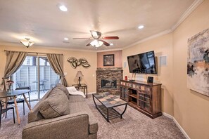 TV, fireplace - Condo w/ Patio & Pool Access in Greenwood Village! (Englewood)