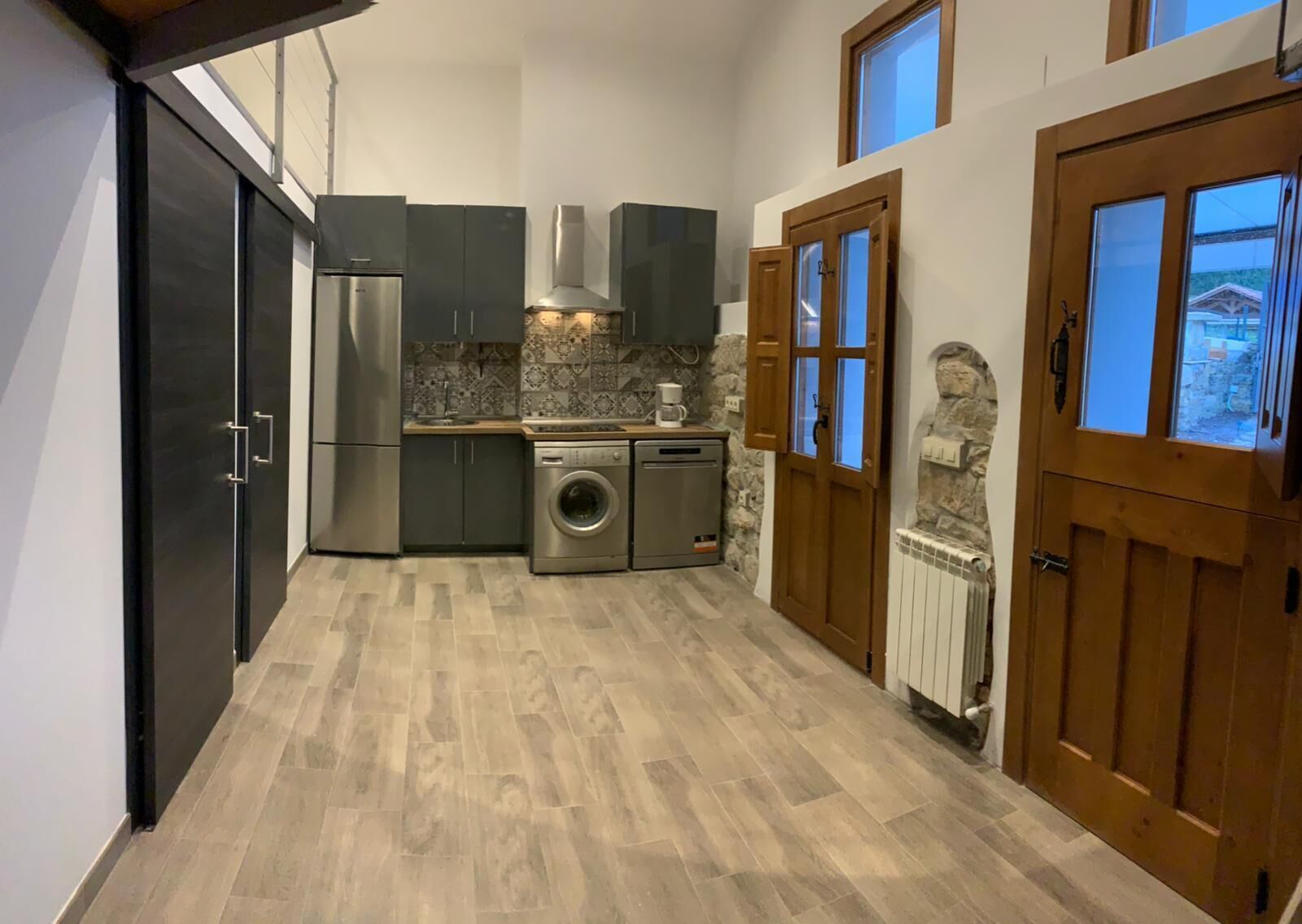 New rural house full rental with outdoor area