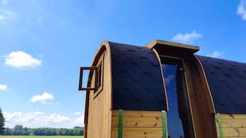 Casa mobile panoramica, angolo cottura, vista giardino (Nature Cabin) | 1 camera, biancheria da letto ipoallergenica, con stile personalizzato
