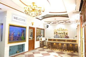 Reception - Shanze Hotel And Suites (Lahore)