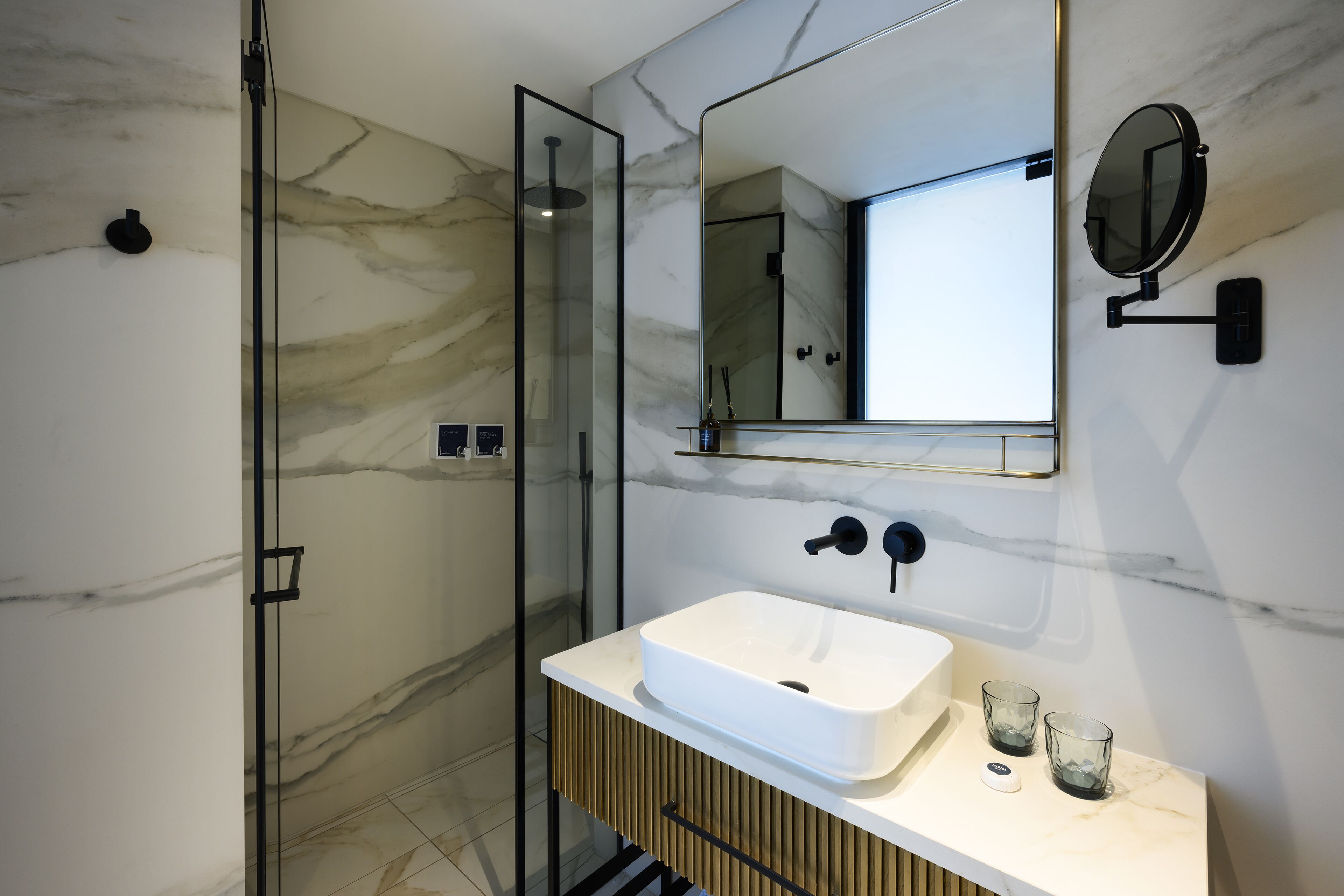 Photo - Alberto by Isrotel Design