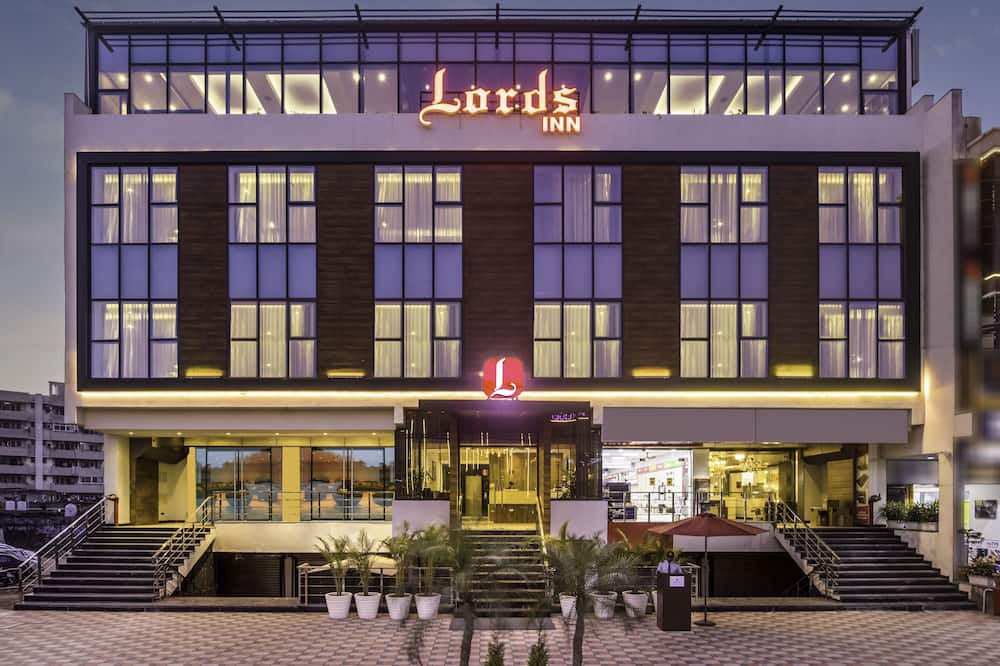 Lords Inn Chandigarh Zirakpur