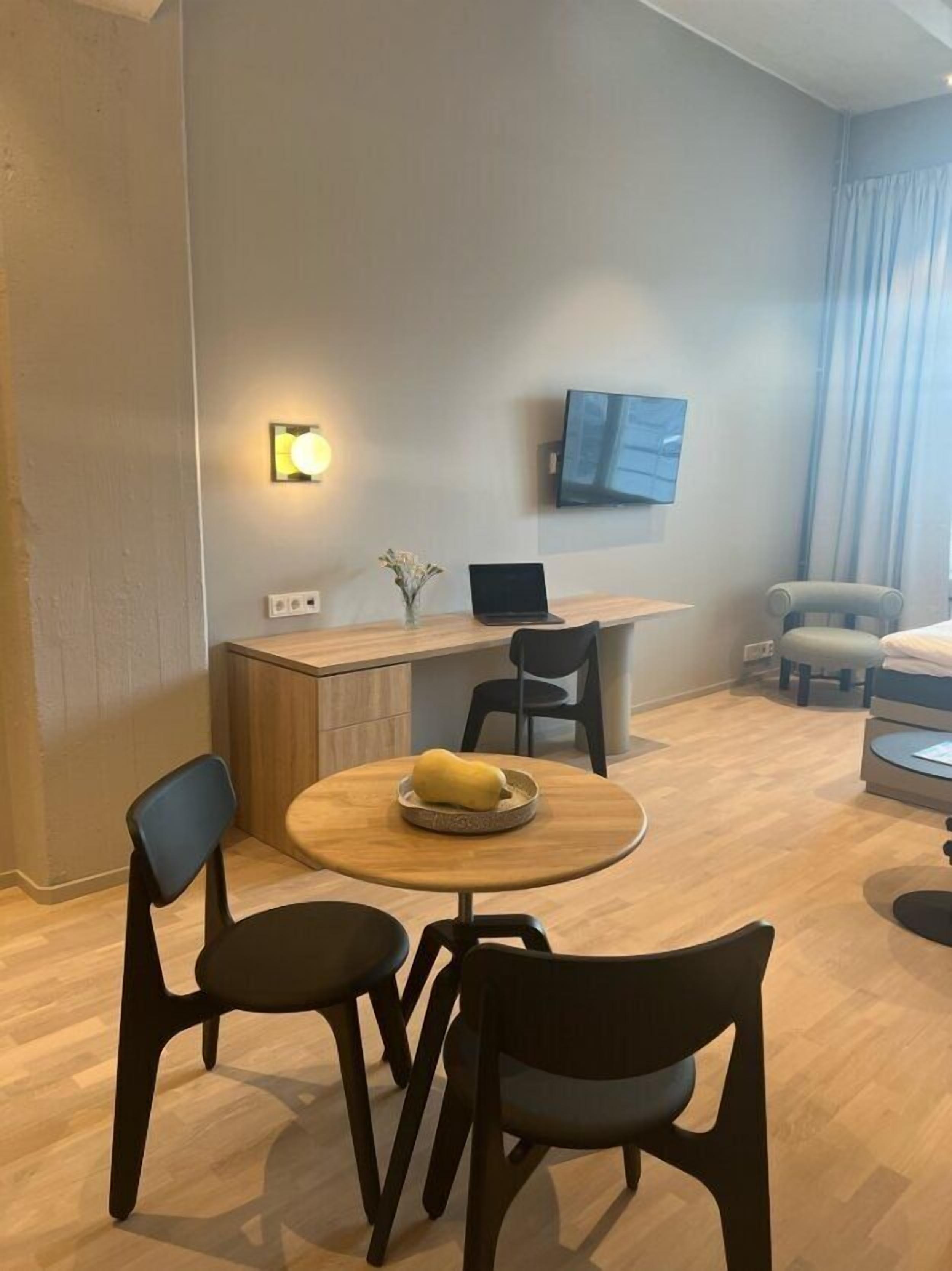 executive studio | 1 bedroom, premium bedding, laptop workspace, blackout curtains