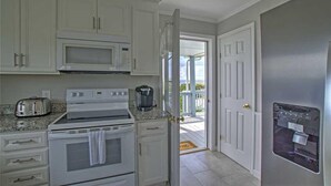 House, 5 Bedrooms | Private kitchen - Seas the Moment (Emerald Isle)