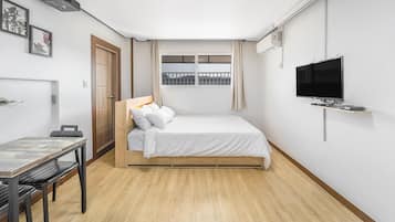 Basic Room, 1 Bedroom (mid-eumbang) | 1 bedroom, free WiFi