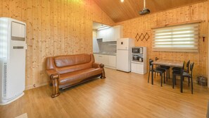 Eenvoudige kamer, 1 slaapkamer (ujeongbang) | 1 slaapkamer, gratis wifi