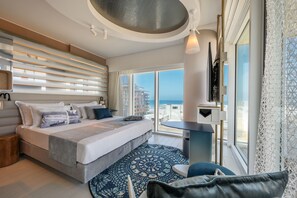 Port Deluxe Balcony with Sea view | Minibar, ljudisolering, barnsängar och gratis wi-fi