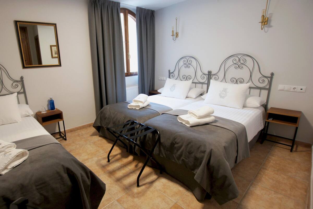 Triple Room | 1 bedroom, premium bedding, down comforters, soundproofing