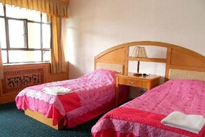 Free WiFi, bed sheets