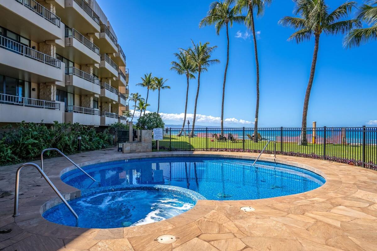 Condo, 1 Bedroom | Pool | Outdoor pool