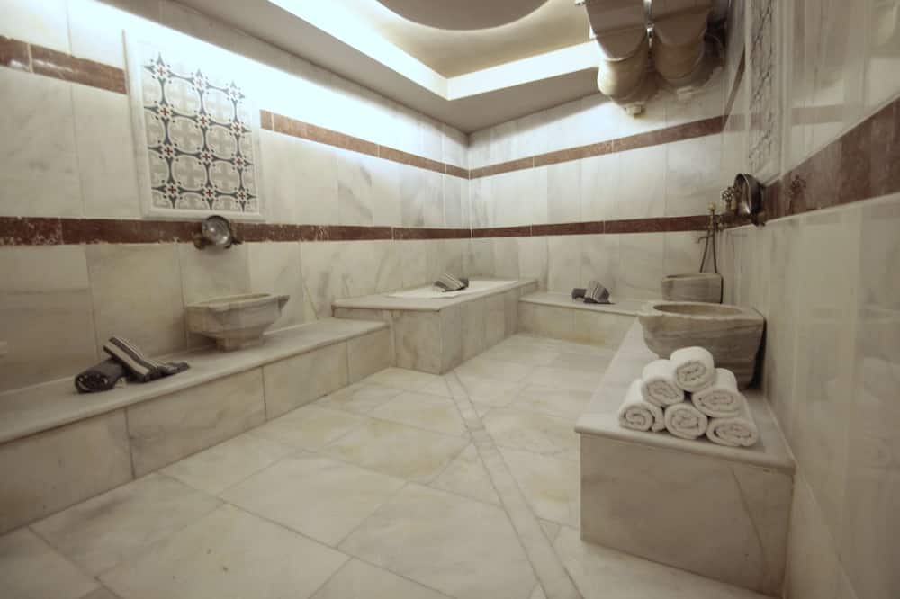 Villa Paradiso & Spa Hotel