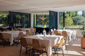 Restaurant - Hilton Garden Inn Marseille Provence Airport (Vitrolles)