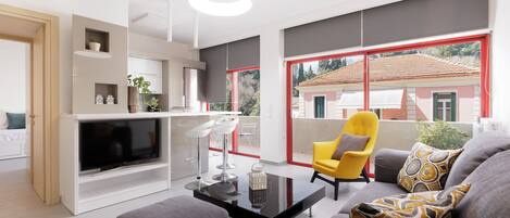 Luxury Apartment, 2 Bedrooms | Living area