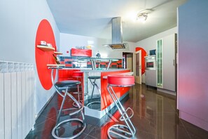 Family Apartment | Private kitchen | Full-sized fridge, microwave, oven, stovetop - Cozy Suite Marino (Zadar)
