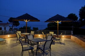 Tägliches inbegriffenes Frühstücksbuffet