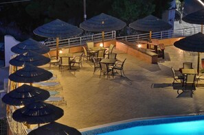 Façade de l’hébergement - soirée/nuit