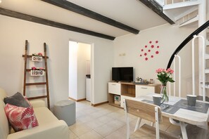 TV - Romantico Oltrarno - Sweet Dreams in Florence (Firenze)