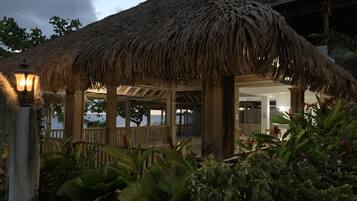 Studio | Halaman properti