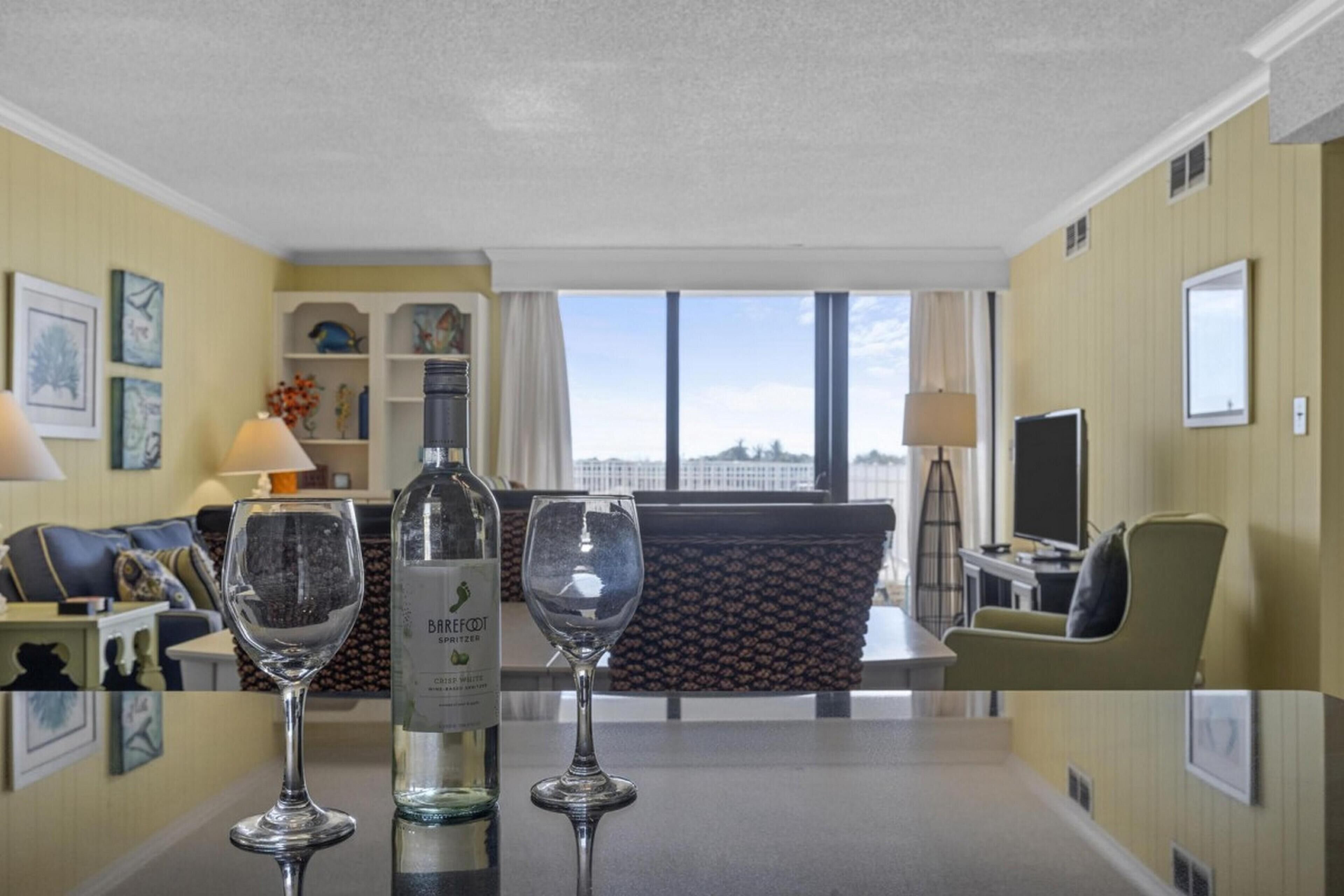 Condo, 2 Bedrooms | In-room dining