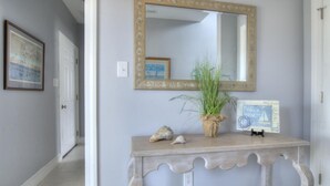Duplex, 3 Bedrooms - Barefoot East (Atlantic Beach)