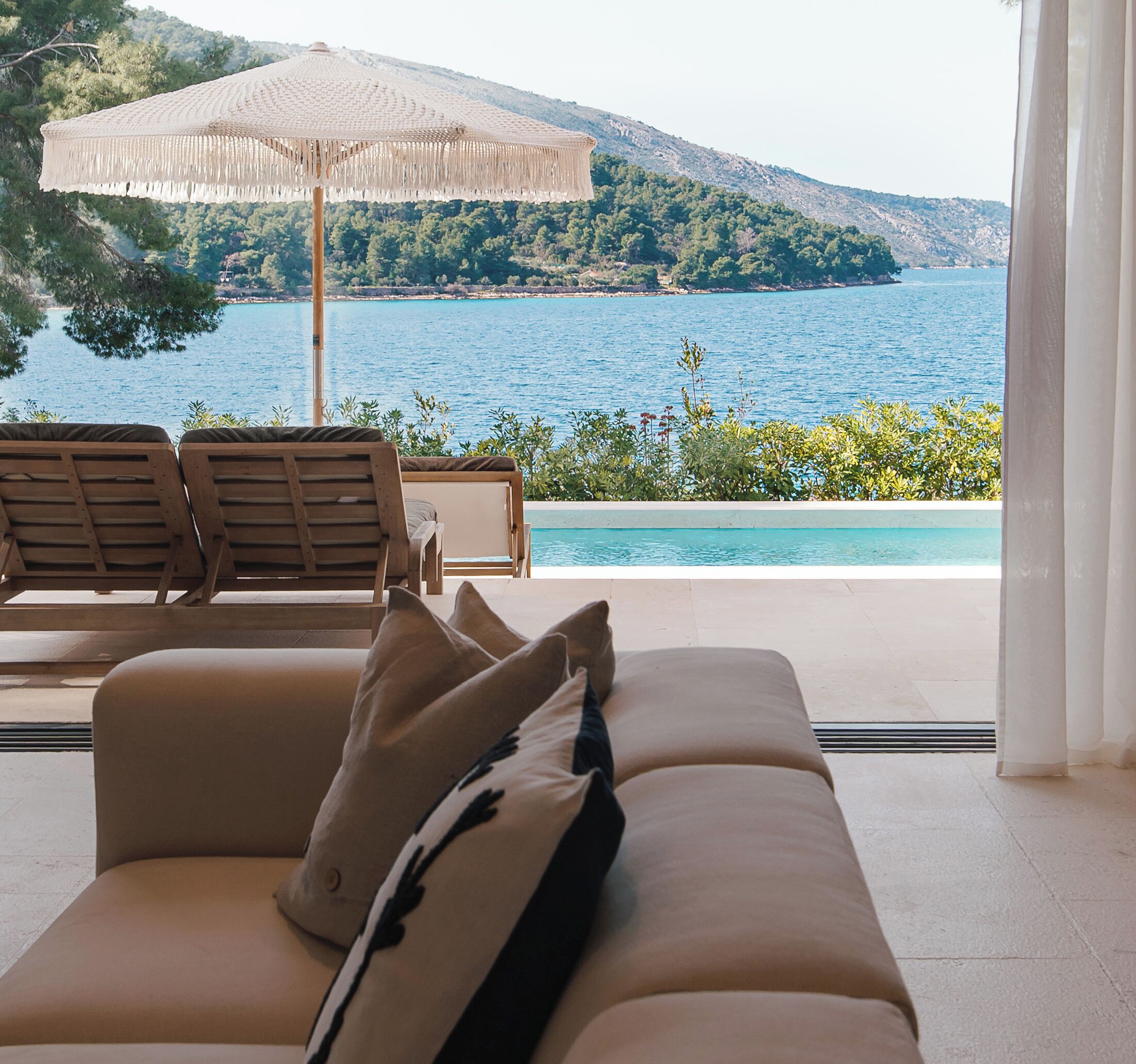 Superior Villa | Living area