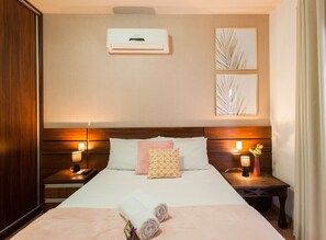 Design Apartment | 1 bedroom, blackout drapes, iron/ironing board, free WiFi - LOCAR-IN GRAMADO- Onze-1 (Gramado)