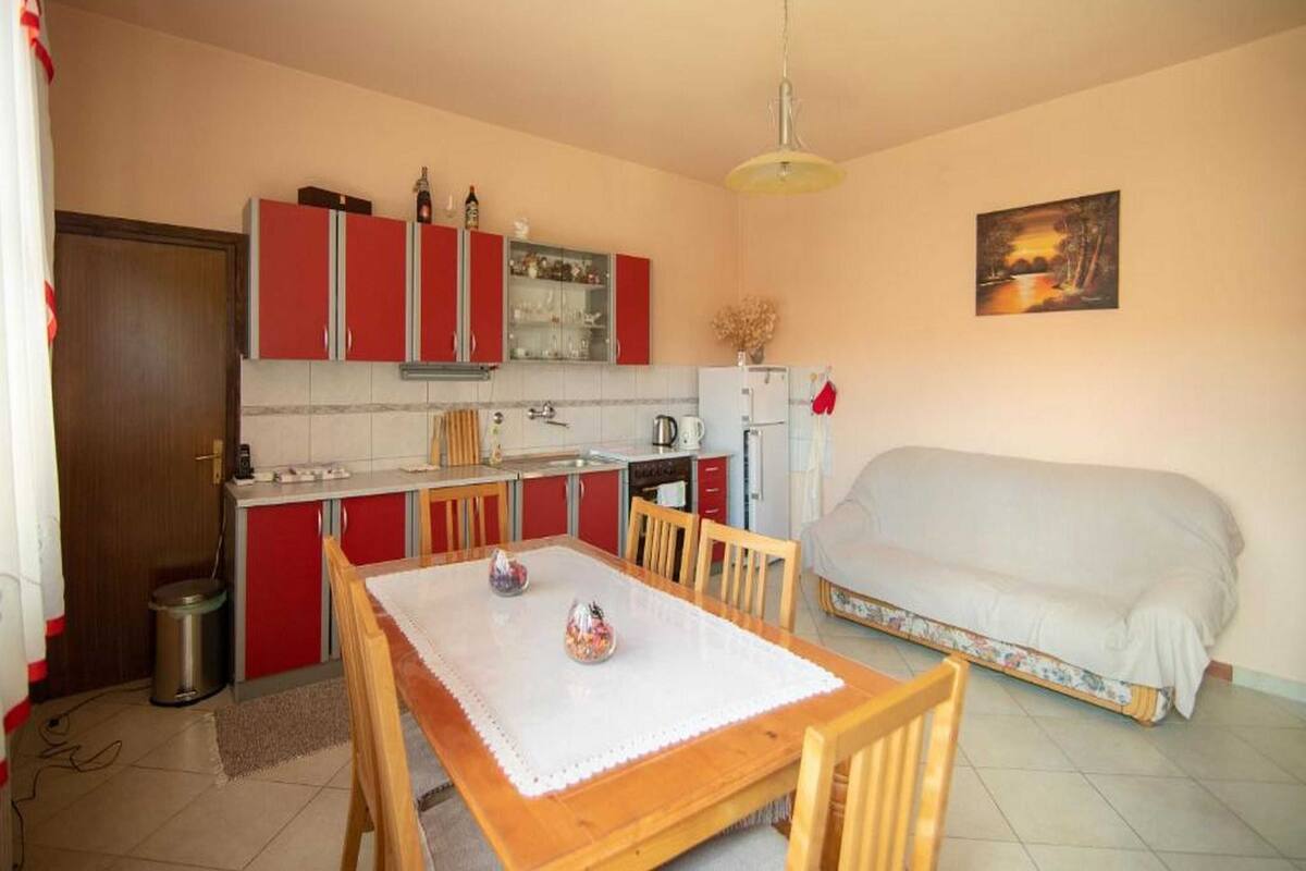 Suite (Two bedroom Suite with shared Terrace) | Private kitchen | Fridge