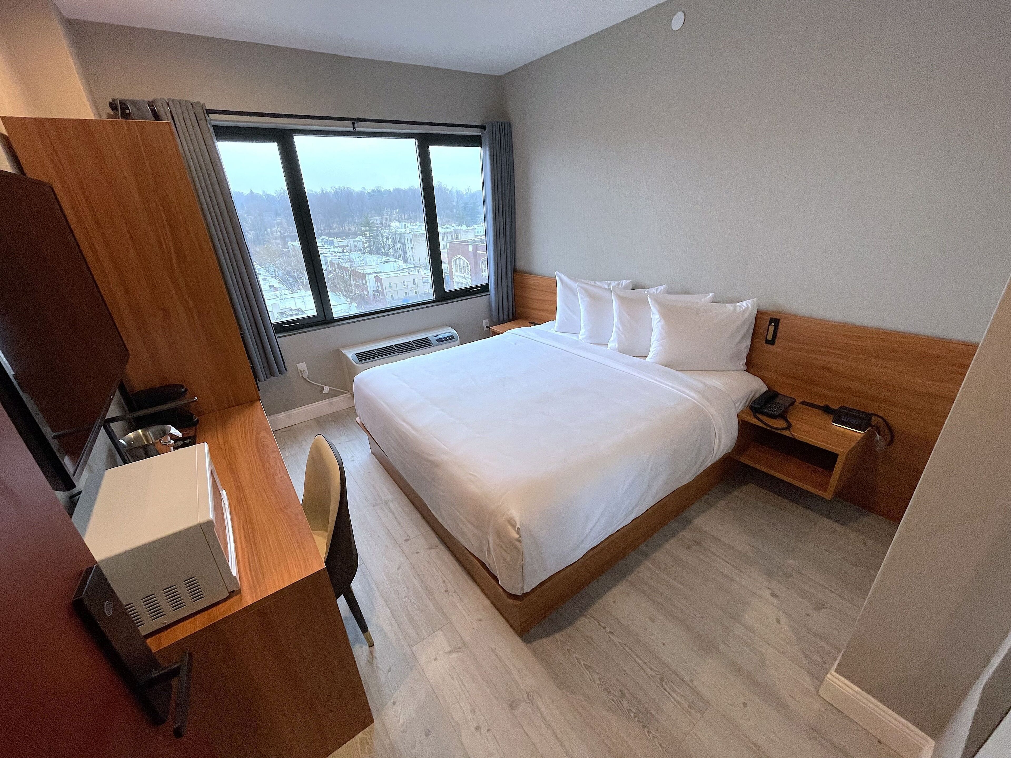 Top 10 Hotels With Free Breakfast In Brooklyn, New York - Updated 2024