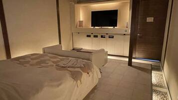 Superior Double Room | Individually decorated, free WiFi