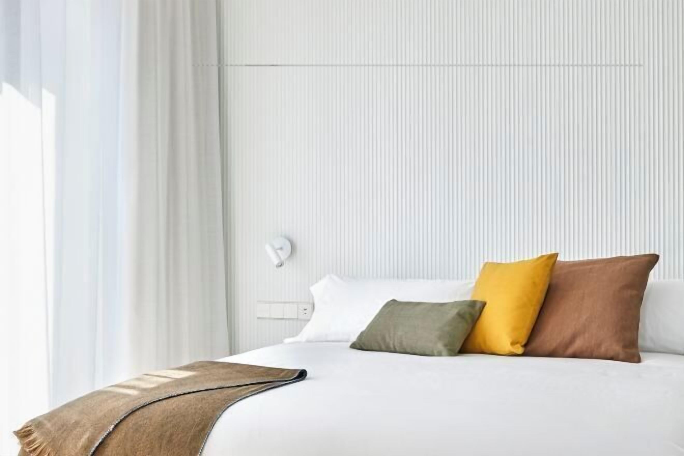 Hochwertige Bettwaren, Daunenbettdecken, Zimmersafe