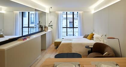 60 Balconies Iconic