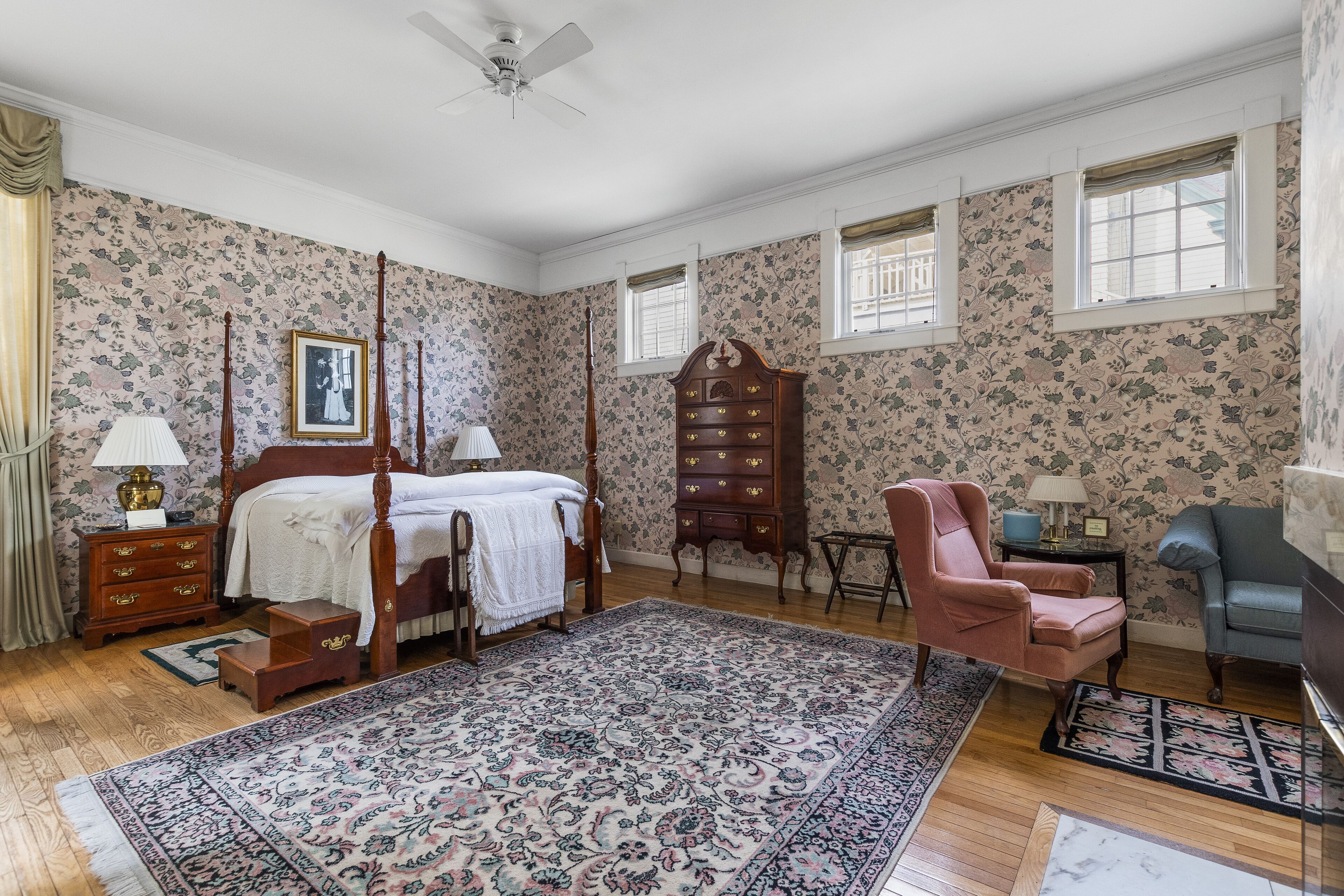 Egyptian cotton sheets, premium bedding, down comforters