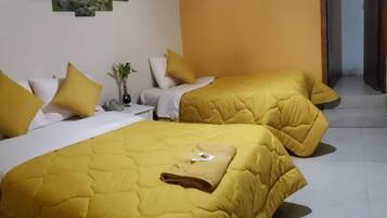 Standard Twin Room | Free WiFi