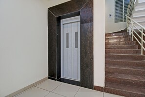 Lift - Treebo Krishna Regency ISBT Bus Stop (Bhopal)