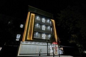 Exterior - Treebo Krishna Regency ISBT Bus Stop (Bhopal)