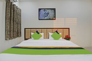 Deluxe Room | Desk, iron/ironing board - Treebo Krishna Regency ISBT Bus Stop (Bhopal)