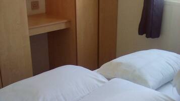 House | 3 bedrooms, free WiFi