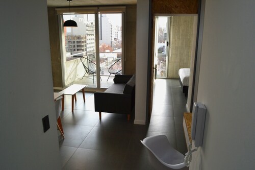 Loi Flats Neuquen,  Edificio Tucuman