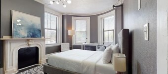 Premier Suites - Bay Village