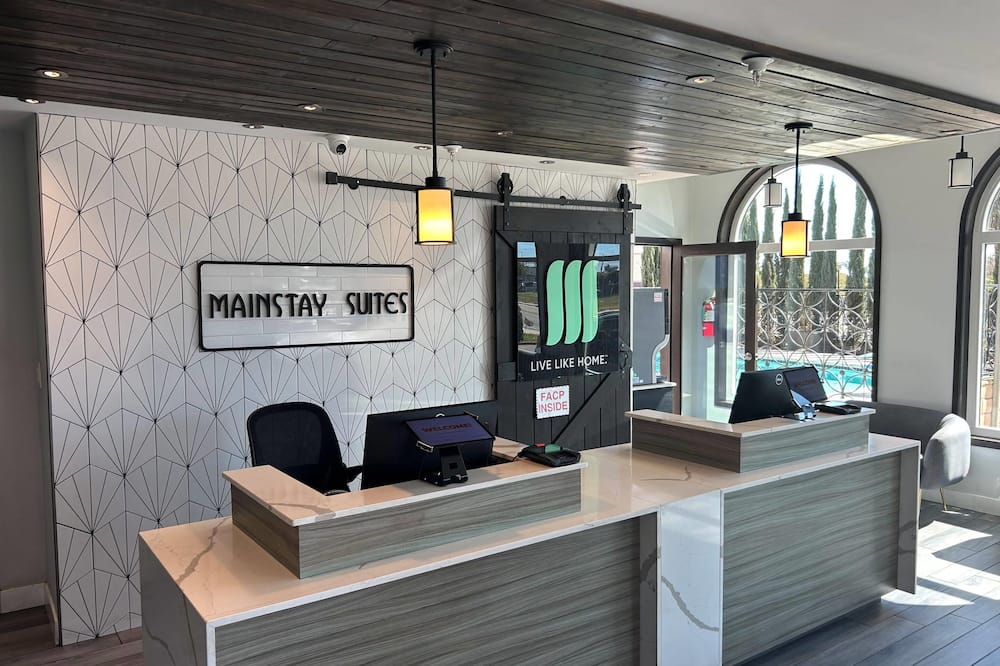 MainStay Suites Moreno Valley Near March Air Reserve Base