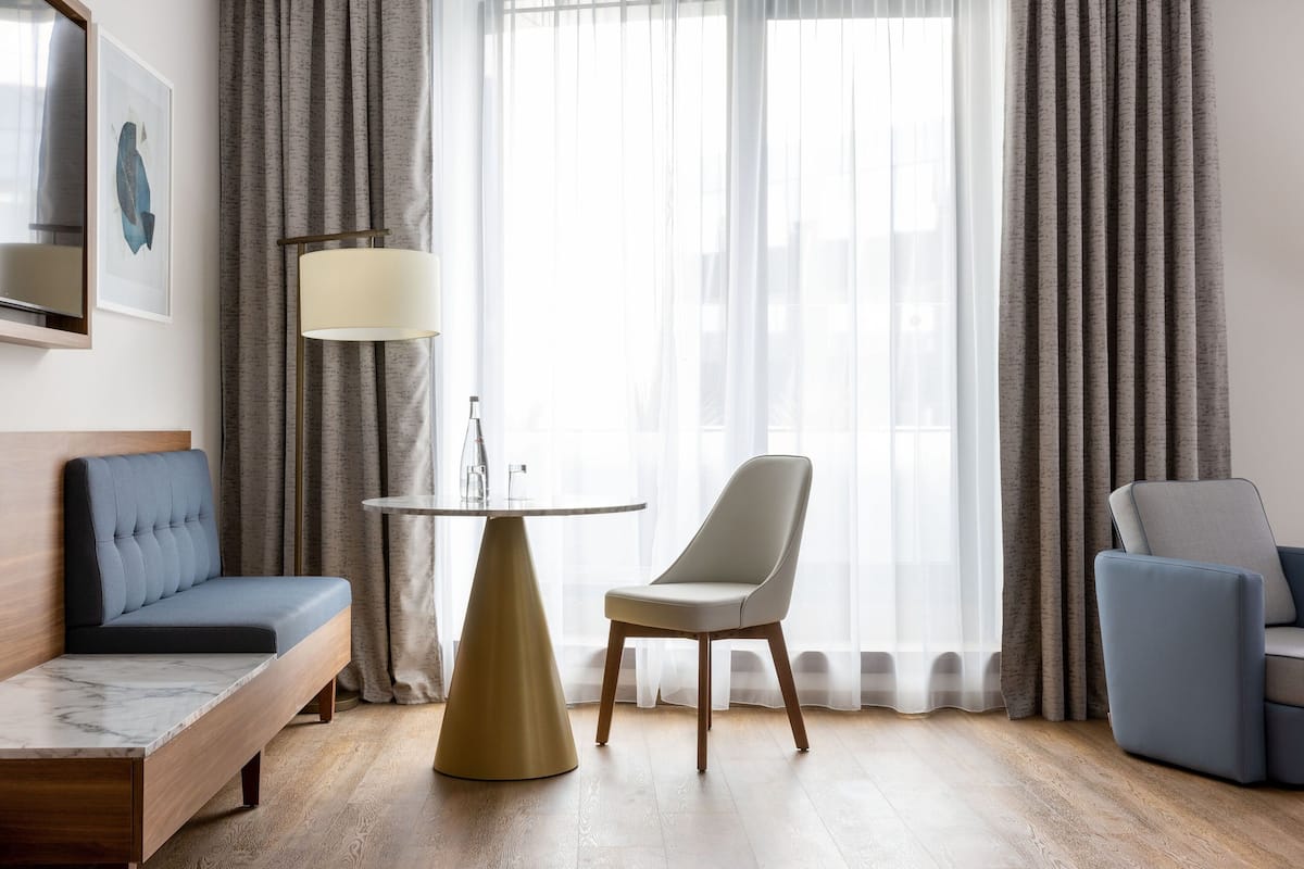 1 bedroom, in-room safe, desk, laptop workspace